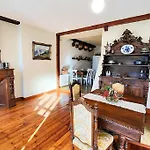 Apartment Cretallaz - Rustic Chic With Castle View, Free Parking And Wifi