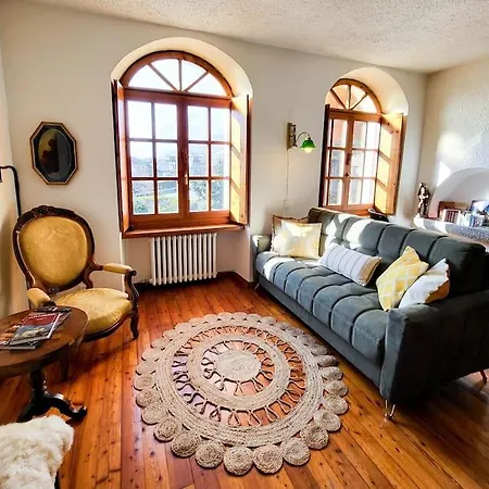 Apartment Cretallaz - Rustic Chic With Castle View, Free Parking And Wifi *