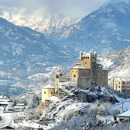 Cretallaz - Rustic Chic With Castle View, Free Parking And Wifi * Сен-Пьер