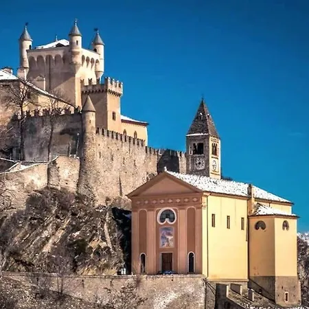Cretallaz - Rustic Chic With Castle View, Free Parking And Wifi Апартаменты